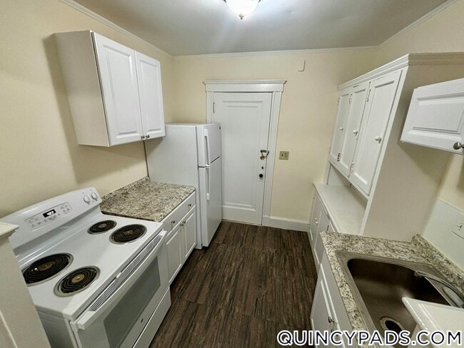 179 Thomas E. Burgin Pkwy