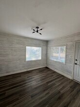3550 E 109 N in Idaho Falls, ID - Foto de edificio - Building Photo