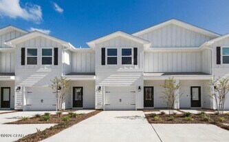 479 Melrose Wy in Panama City Beach, FL - Building Photo