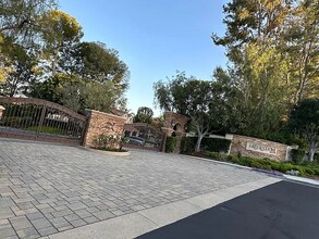 17 Sarena in Irvine, CA - Building Photo - Building Photo
