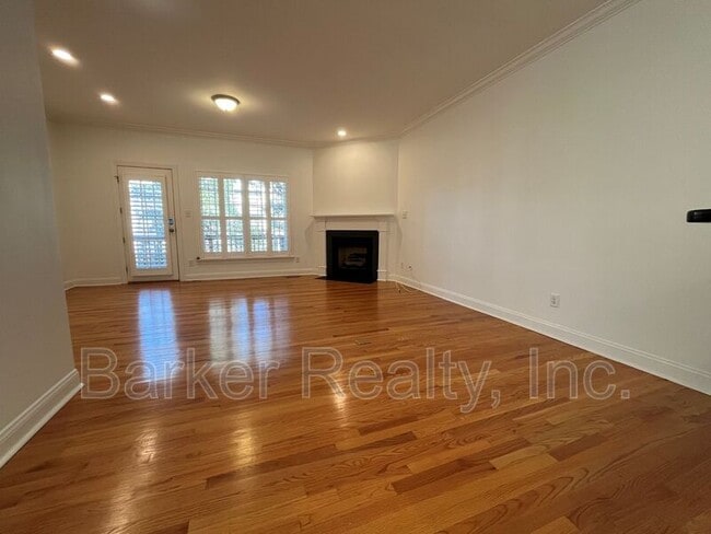 1343 Cameron View Ct in Raleigh, NC - Building Photo - Building Photo