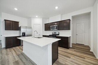 1011 Concord Pointe Ln in Houston, TX - Building Photo - Building Photo