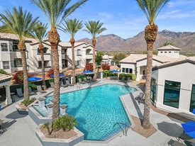 Pinnacle Heights in Tucson, AZ - Building Photo