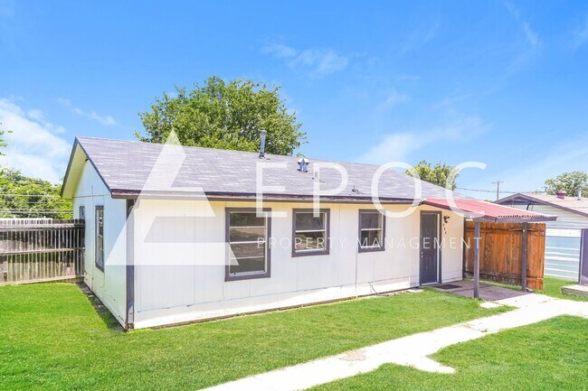 904 Florence Rd in Killeen, TX - Building Photo - Building Photo