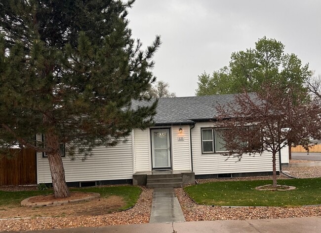121 E Union Ave in La Salle, CO - Building Photo - Building Photo