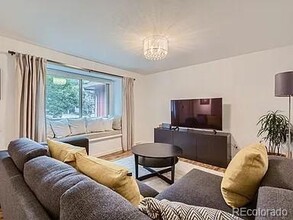 645 S Glencoe St in Denver, CO - Building Photo - Building Photo
