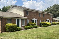 Williamsburg Village photo'