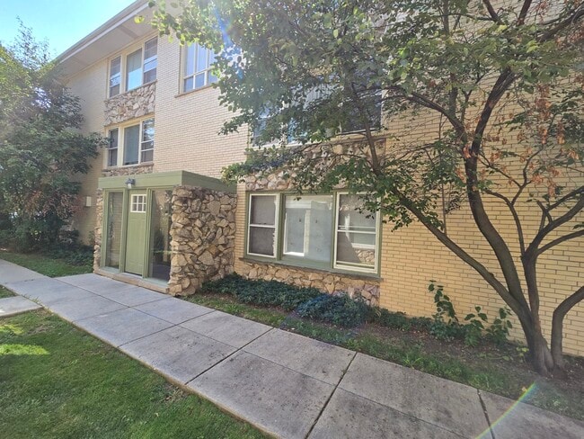 6549 N Natoma Ave in Chicago, IL - Building Photo - Building Photo