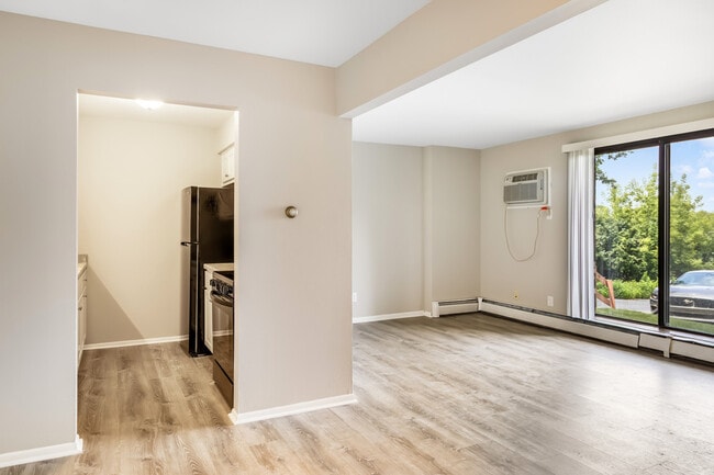 1700 Elder St in Waukesha, WI - Building Photo - Building Photo