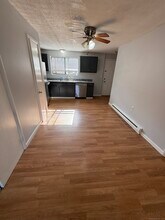 39 Horton Hill Rd in Naugatuck, CT - Building Photo - Building Photo