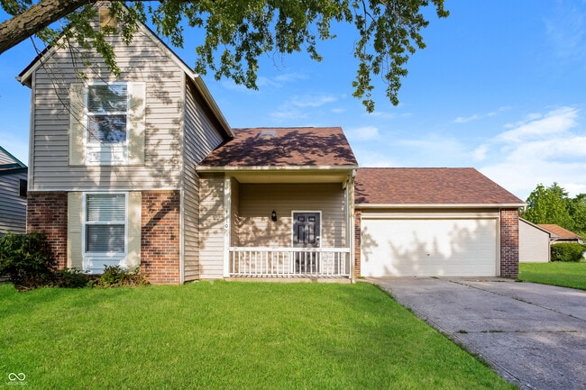 property at 4110 Luxembourg Cir W