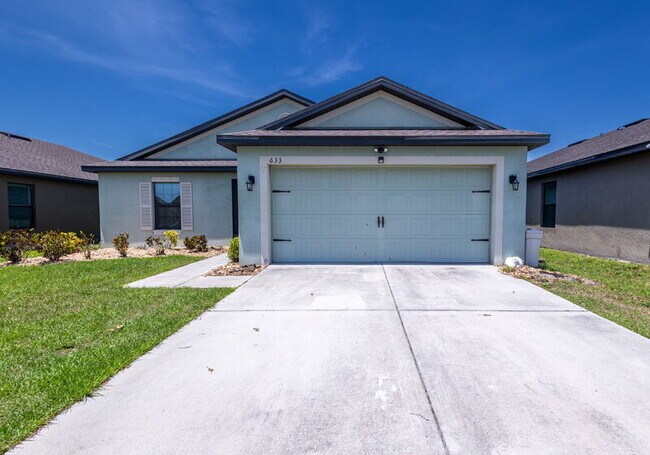 property at 633 Chatham Walk Dr