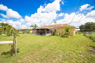 612 SW Stillman Ave in Port St. Lucie, FL - Building Photo - Building Photo