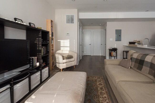 16 17th St NE in Washington, DC - Building Photo - Building Photo