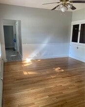 586 Broad St in Weymouth, MA - Building Photo - Building Photo