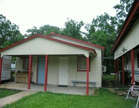 300 Beaugh in Lake Charles, LA - Building Photo - Building Photo