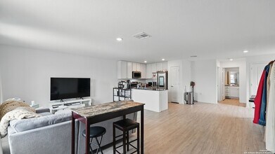 13423 Pavin Ter in San Antonio, TX - Building Photo - Building Photo
