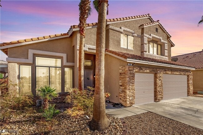 264 Pointe Ranier Ave, Unit 737 in Henderson, NV - Building Photo - Building Photo