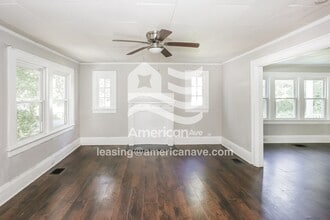 906 W 9th Ave in Gastonia, NC - Building Photo - Building Photo