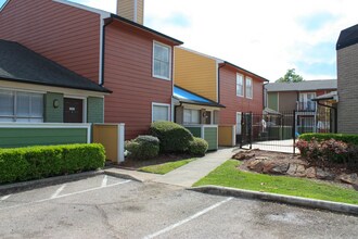2431 Farm to Market 1960 Rd W in Houston, TX - Building Photo - Building Photo