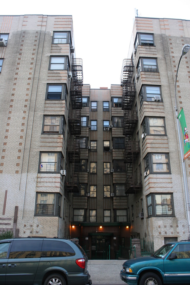 1750 Grand Concourse in Bronx, NY - Building Photo - Building Photo