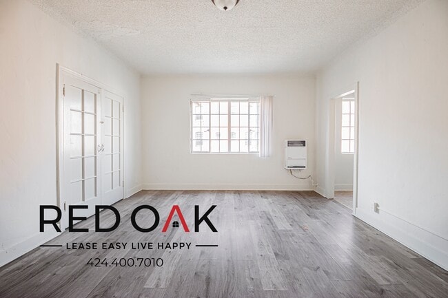 property at 259 S Harvard Blvd