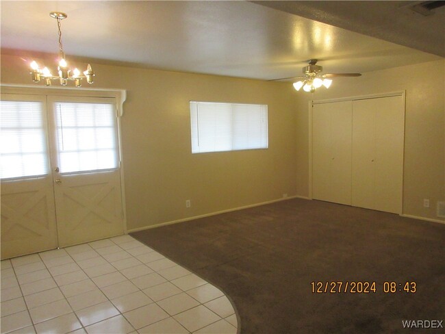 2023 Sunset Blvd in Kingman, AZ - Building Photo - Building Photo