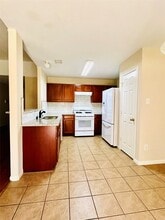 25330 Barmby Dr in Tomball, TX - Building Photo - Building Photo