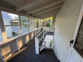 7 Spring St in Brunswick, ME - Building Photo