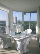 6361 Pelican Bay Blvd, Unit St Lucia At Pelican Bay in Naples, FL - Building Photo - Building Photo