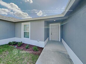 1228 SE Navajo Ln in Port St. Lucie, FL - Building Photo - Building Photo