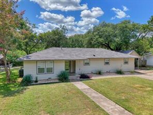 4600 Cedar Mountain Dr in Waco, TX - Building Photo - Building Photo