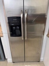 8820 Fontainebleau Blvd in Miami, FL - Building Photo - Building Photo