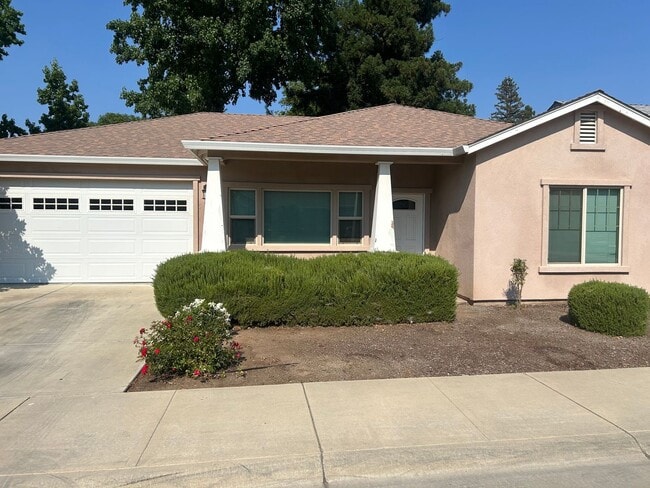 property at 2 Josie Ct
