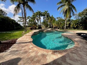 352 King Fisher Dr in Jupiter, FL - Building Photo - Building Photo