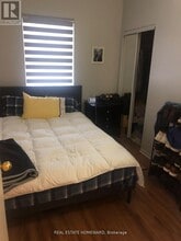 2196 Queen St E in Toronto, ON - Building Photo - Building Photo