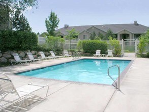 Southgate in Sandy, UT - Foto de edificio - Building Photo