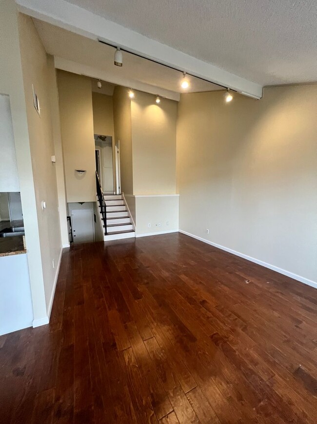 1462 Ramona Dr in Thousand Oaks, CA - Building Photo - Building Photo