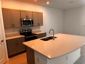 2719 Puffin Pl in Davenport, FL - Building Photo - Building Photo