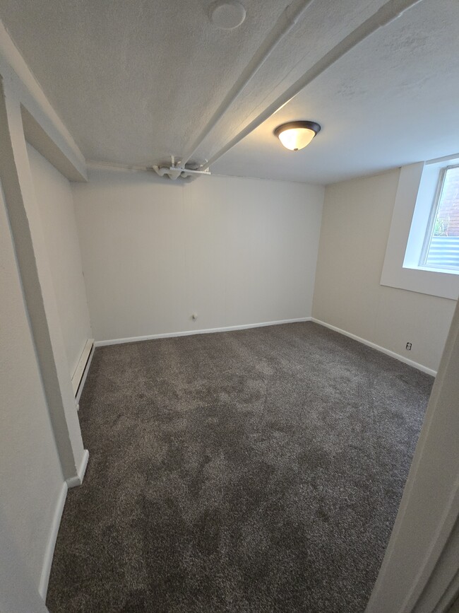 4532 Bryant Ave S in Minneapolis, MN - Foto de edificio - Building Photo