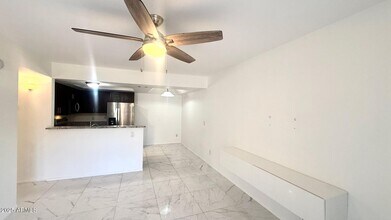 1720 E Thunderbird Rd in Phoenix, AZ - Building Photo - Building Photo