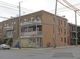 3680 De Verdun Rue in Verdun, QC - Building Photo