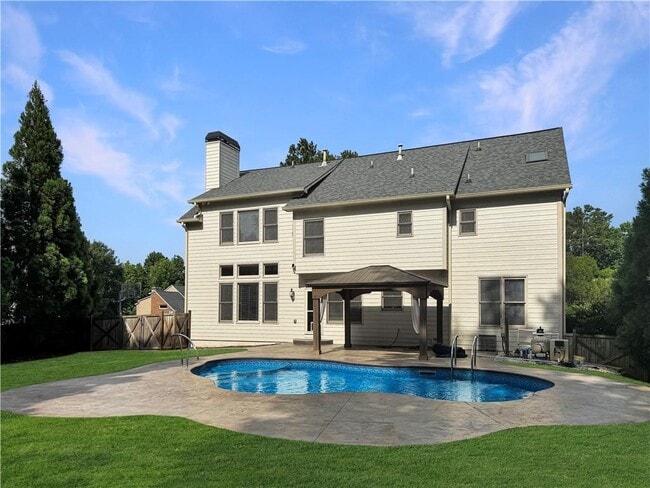 property at 5910 Westcroft Ln