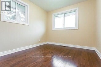 77 Sundance Crescent in Toronto, ON - Building Photo - Building Photo