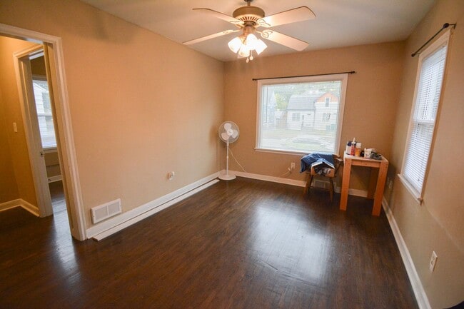 120 11th St NW in Rochester, MN - Building Photo - Building Photo