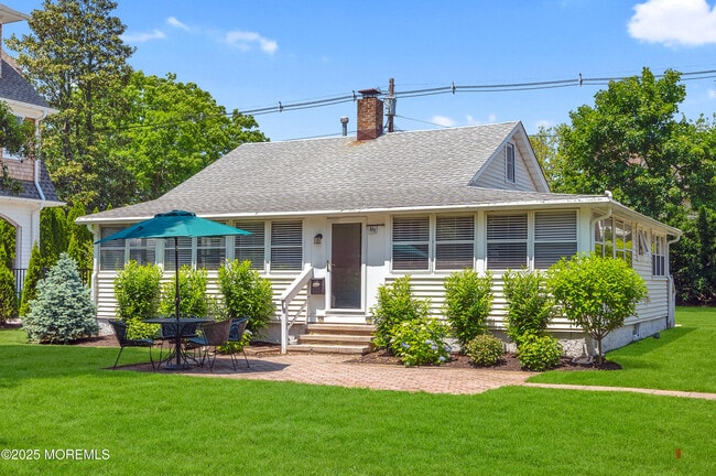 property at 317 Philadelphia Blvd