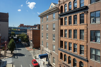 The Commons at New Street in Philadelphia, PA - Building Photo - Building Photo