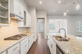 108 Strata Dr in Liberty Hill, TX - Building Photo - Building Photo