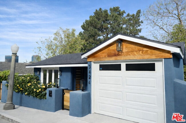 property at 3424 Oak Glen Dr