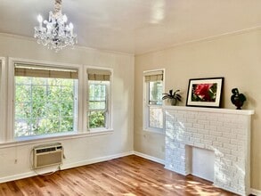 430 S Oakhurst Dr, Unit LowerUnit in Beverly Hills, CA - Building Photo - Building Photo